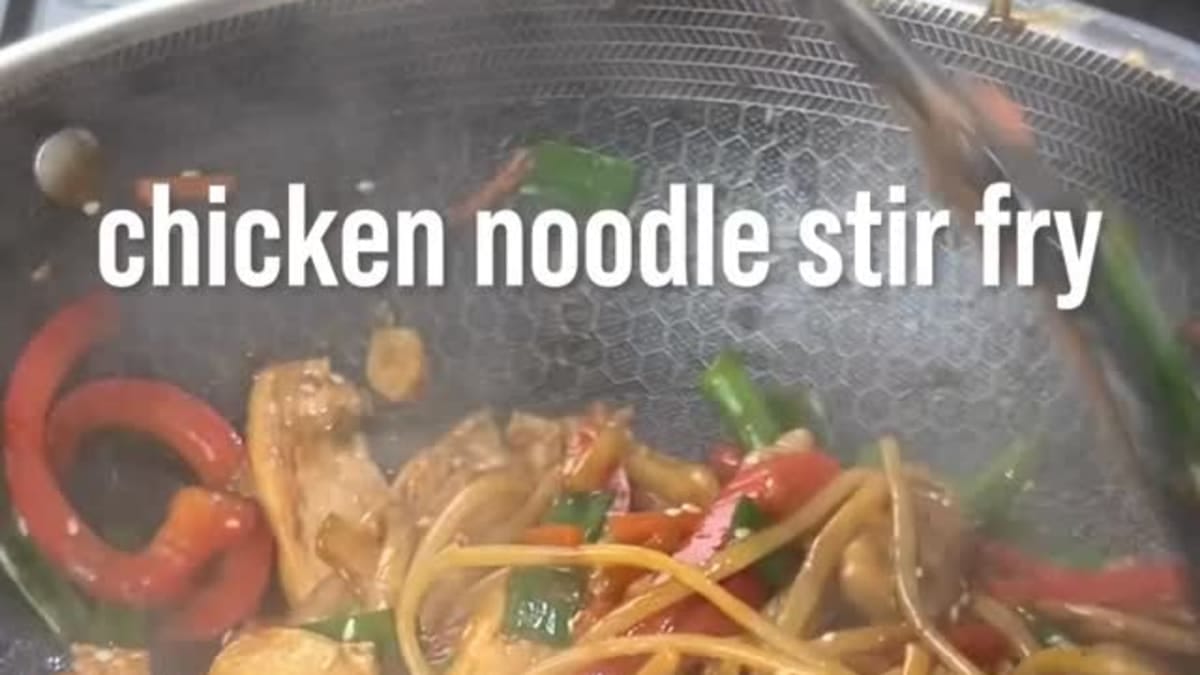 Chicken Noodle Stir Fry – 30-Minute Recipe