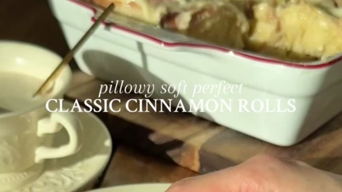 Classic Cinnamon Rolls – 75-Minute Recipe