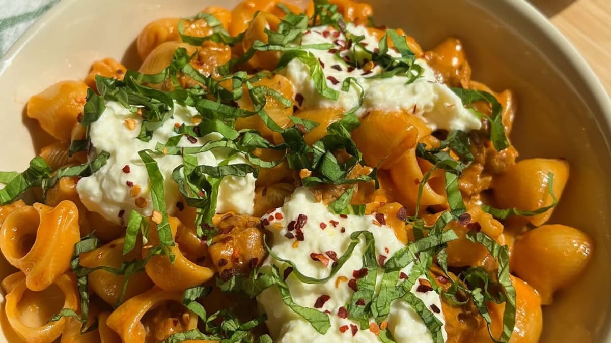 Creamy Pumpkin Vodka Pasta – 40-Minute Recipe