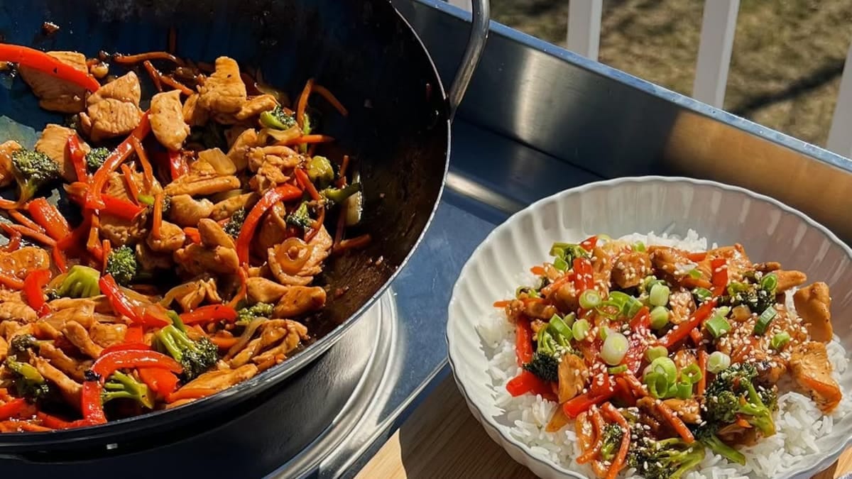 Honey Garlic Chicken & Vegetable Stir Fry – 30-Minute Recipe