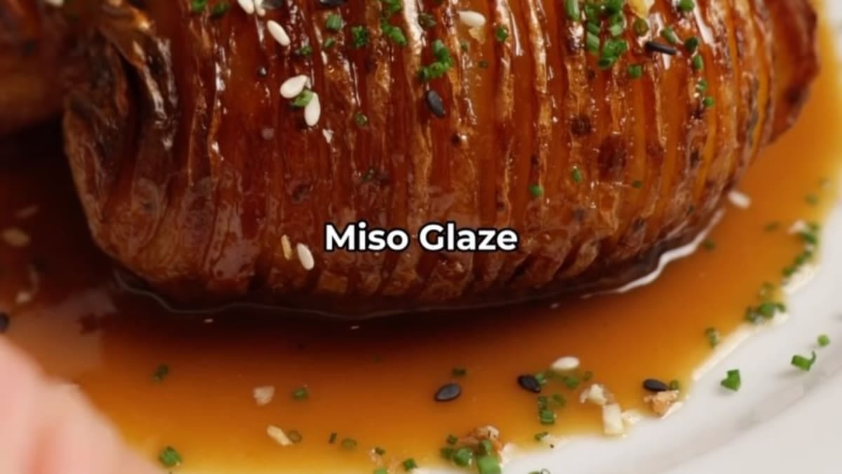 Crispy Hasselback Potatoes – 65-Minute Recipe