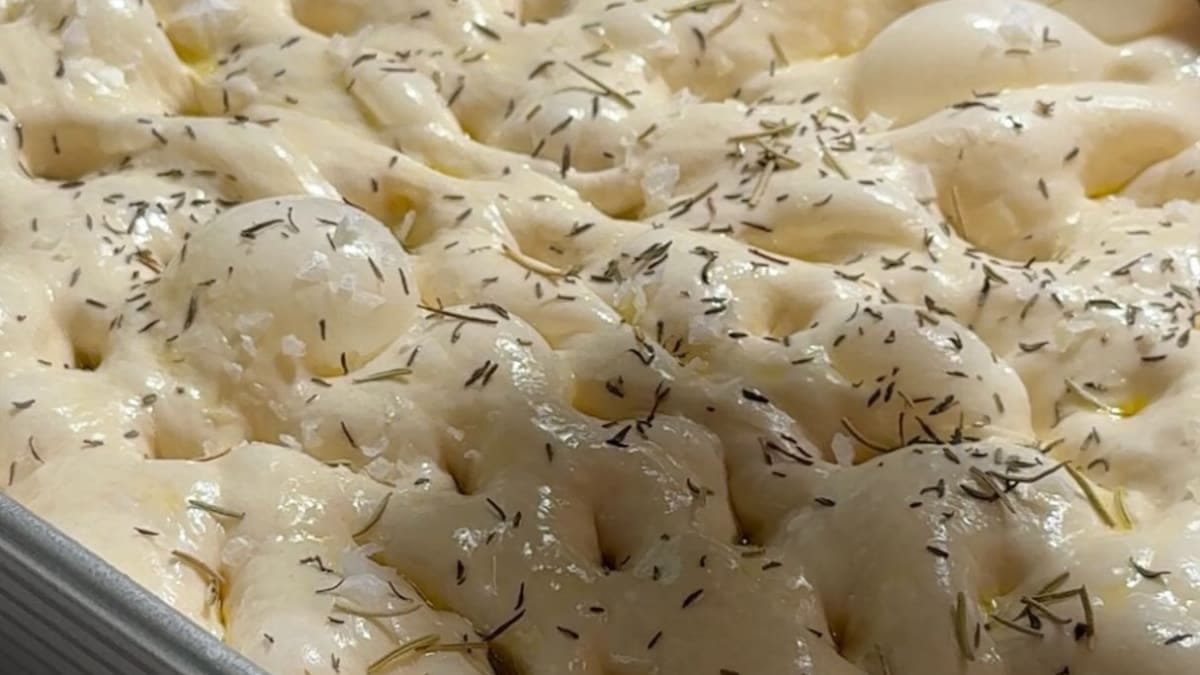 Same-Day Focaccia – 50-Minute Recipe