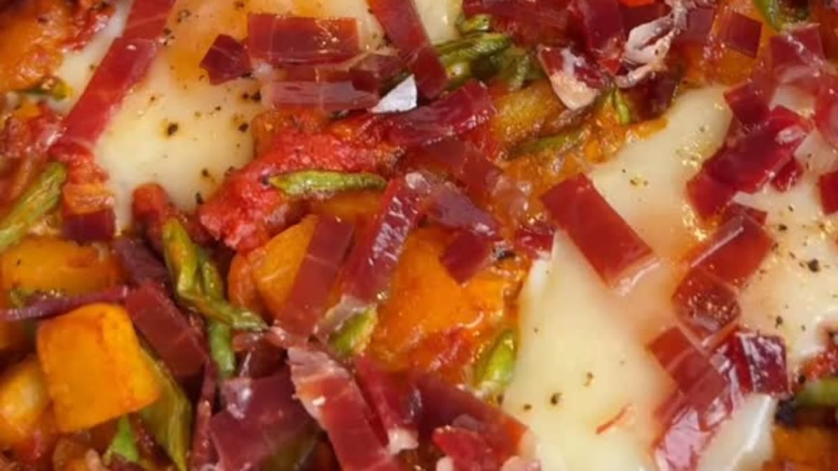 Flamenco-Style Baked Eggs – 35-Minute Recipe