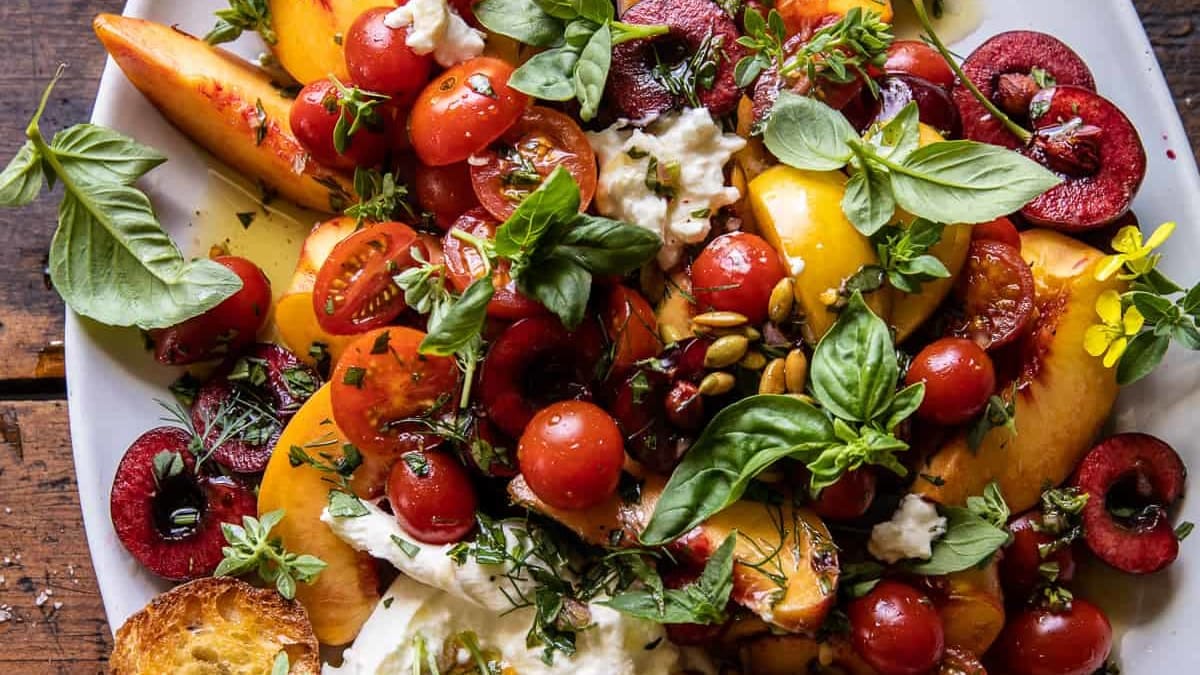 Tomato, Peach, and Burrata Salad Recipe