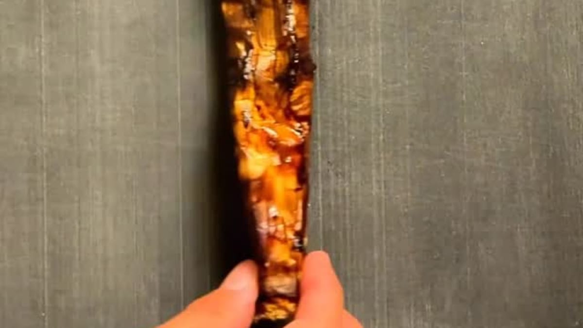Burned Leek with Romesco Sauce – 30-Minute Recipe