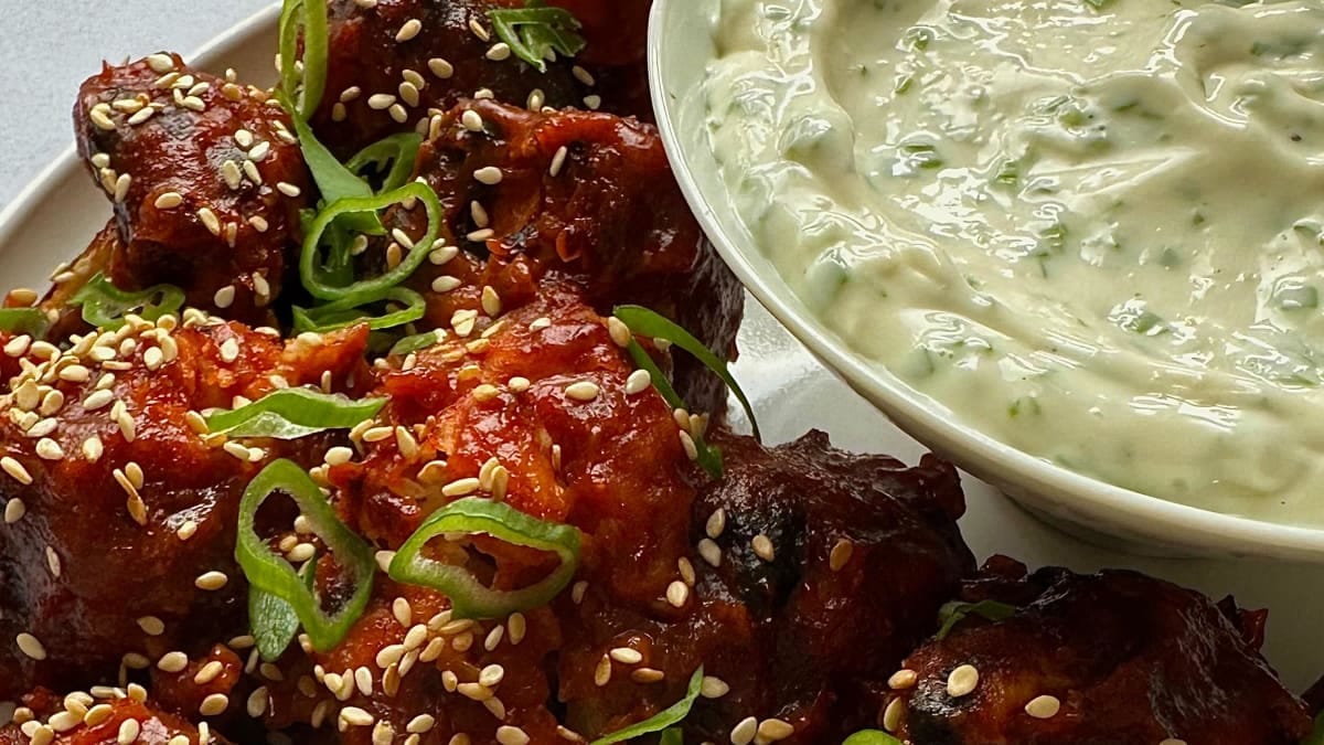 Gochujang Cauliflower Wings – 40-Minute Recipe