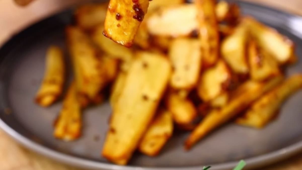 Honey Roasted Parsnips – 35-Minute Recipe