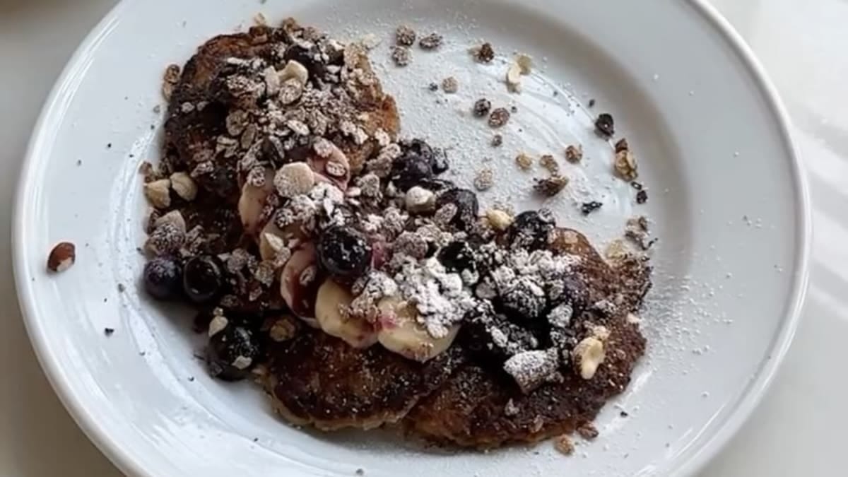 Banana Oat Pancakes – 20-Minute Recipe