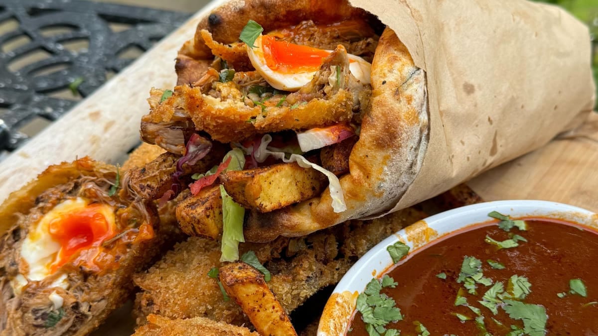 Birria Scotch Egg Gyros – 15-Minute Recipe