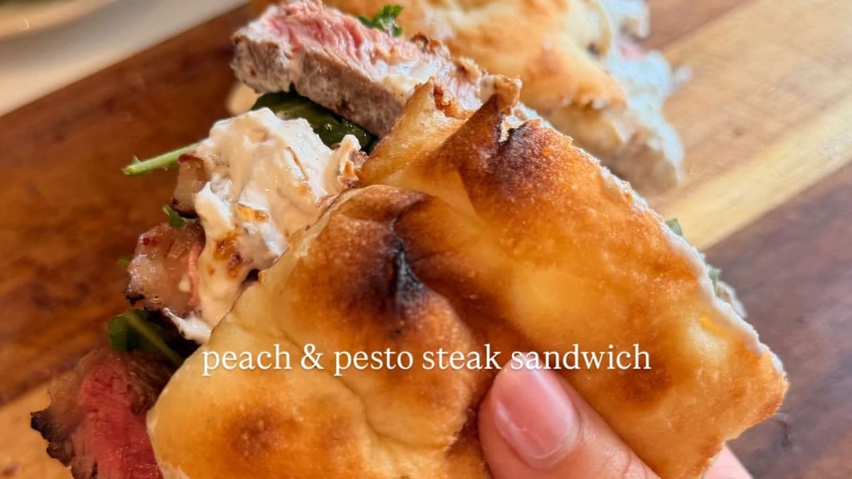 Peach & Pesto Steak Sandwich – 15-Minute Recipe