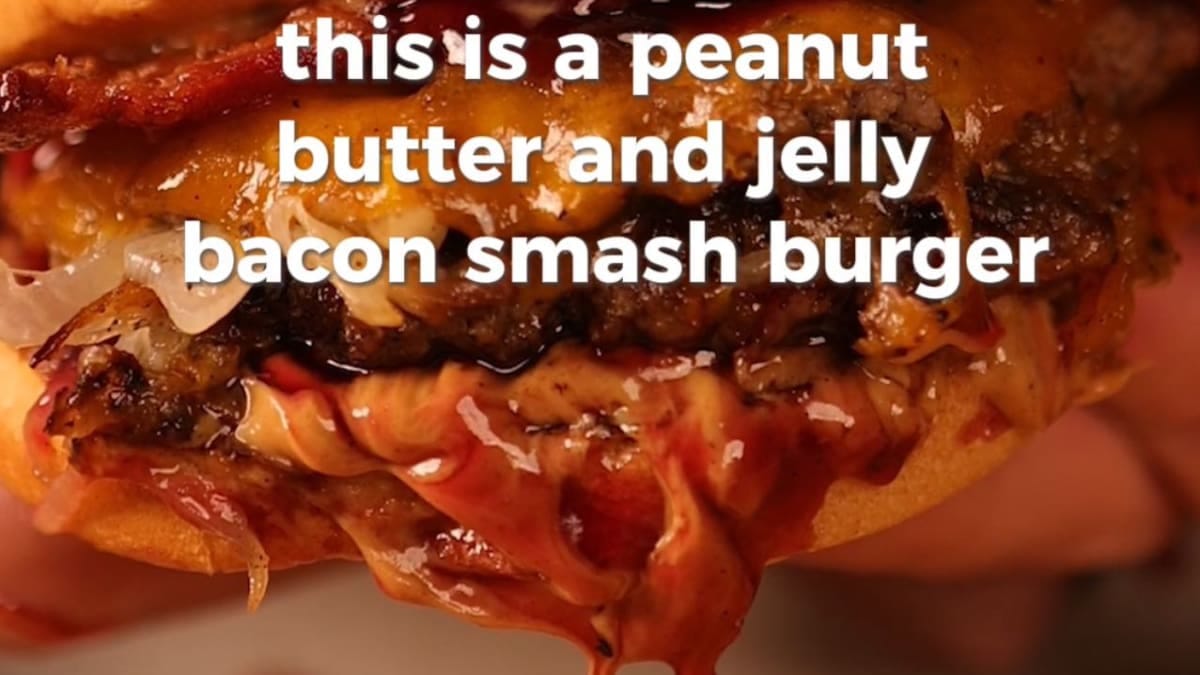 Peanut Butter & Jelly Bacon Smashburger – 25-Minute Recipe