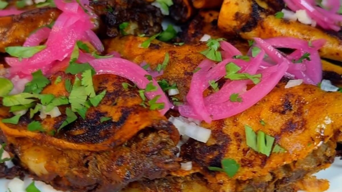 Chicken Mole Tacos – 45-Minute Recipe