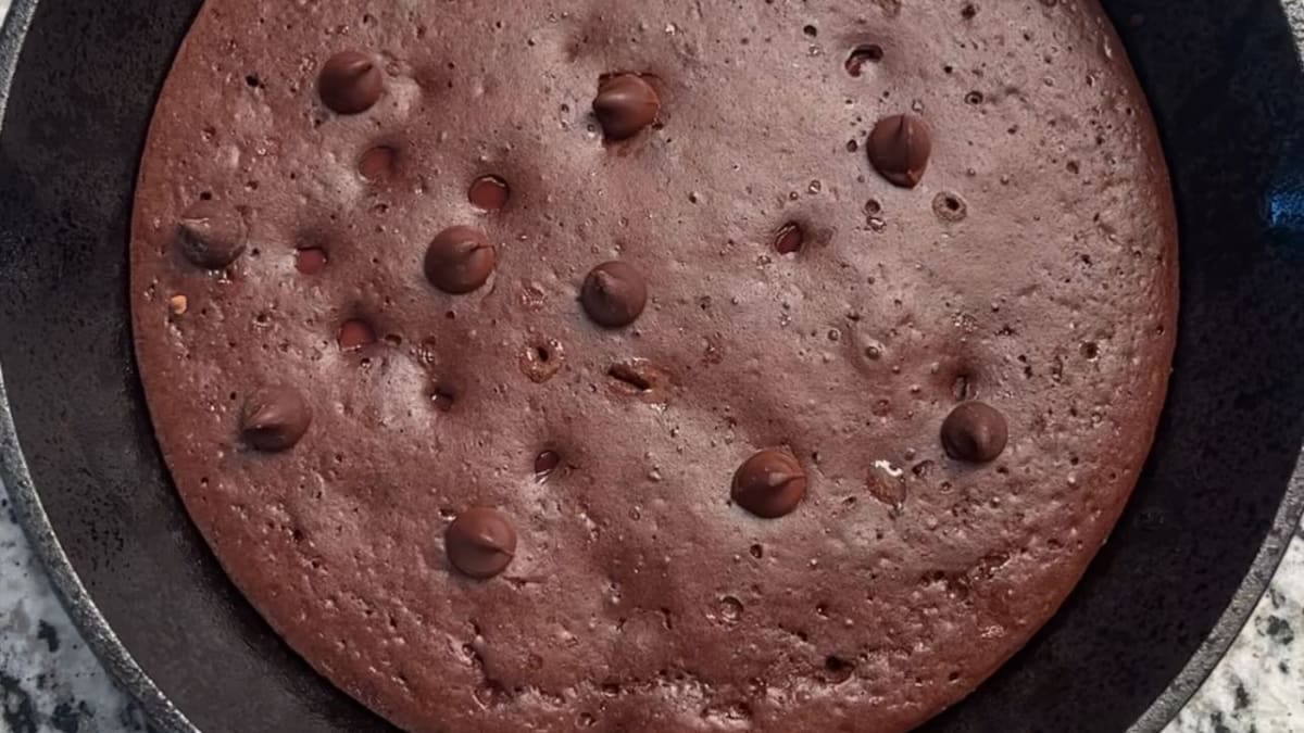 Protein Brownie Skillet – 30-Minute Recipe
