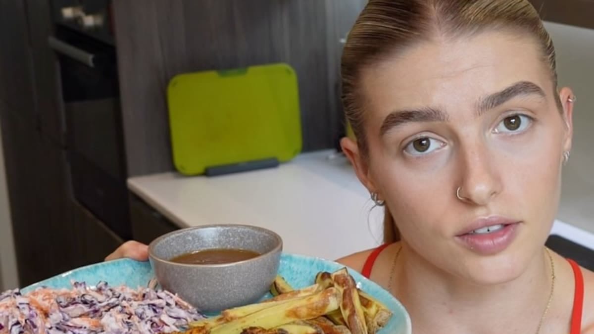 Abby Fried Chicken with Crispy Chips – 65-Minute Recipe