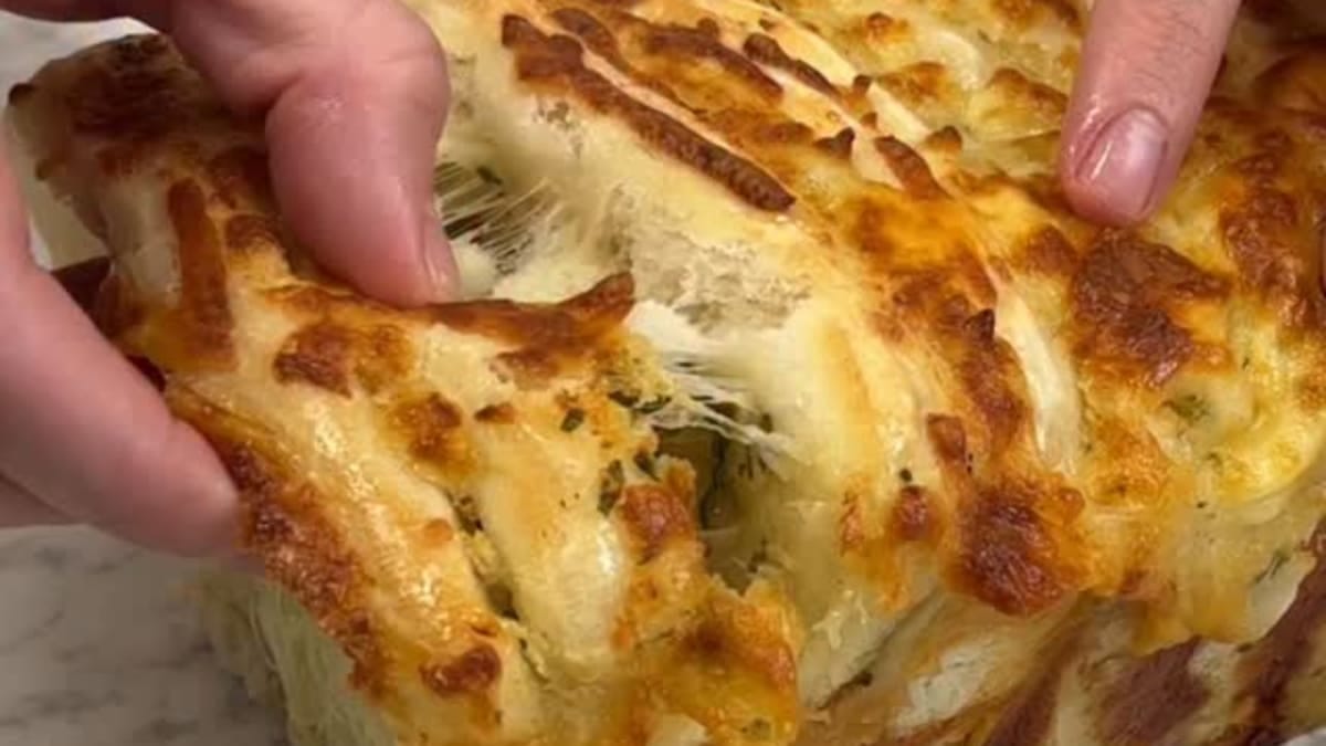 Garlic Butter Pizza Bites – 2-Hour Recipe
